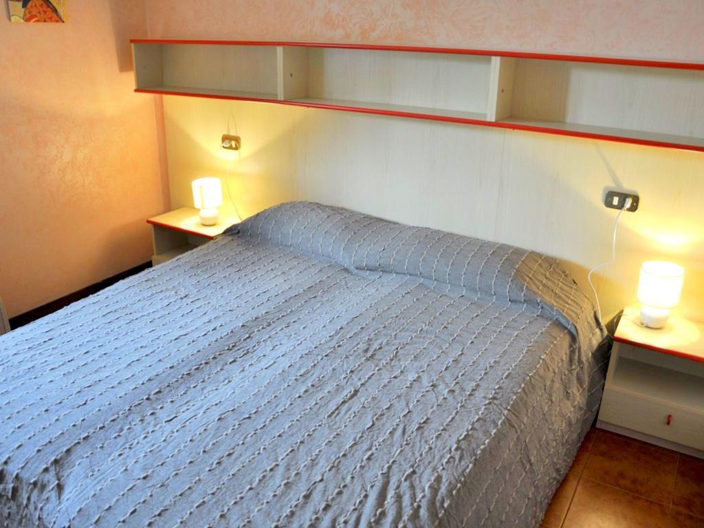 Belvilla By Oyo Enticing Holiday Home With Pool 라찌제 외부 사진